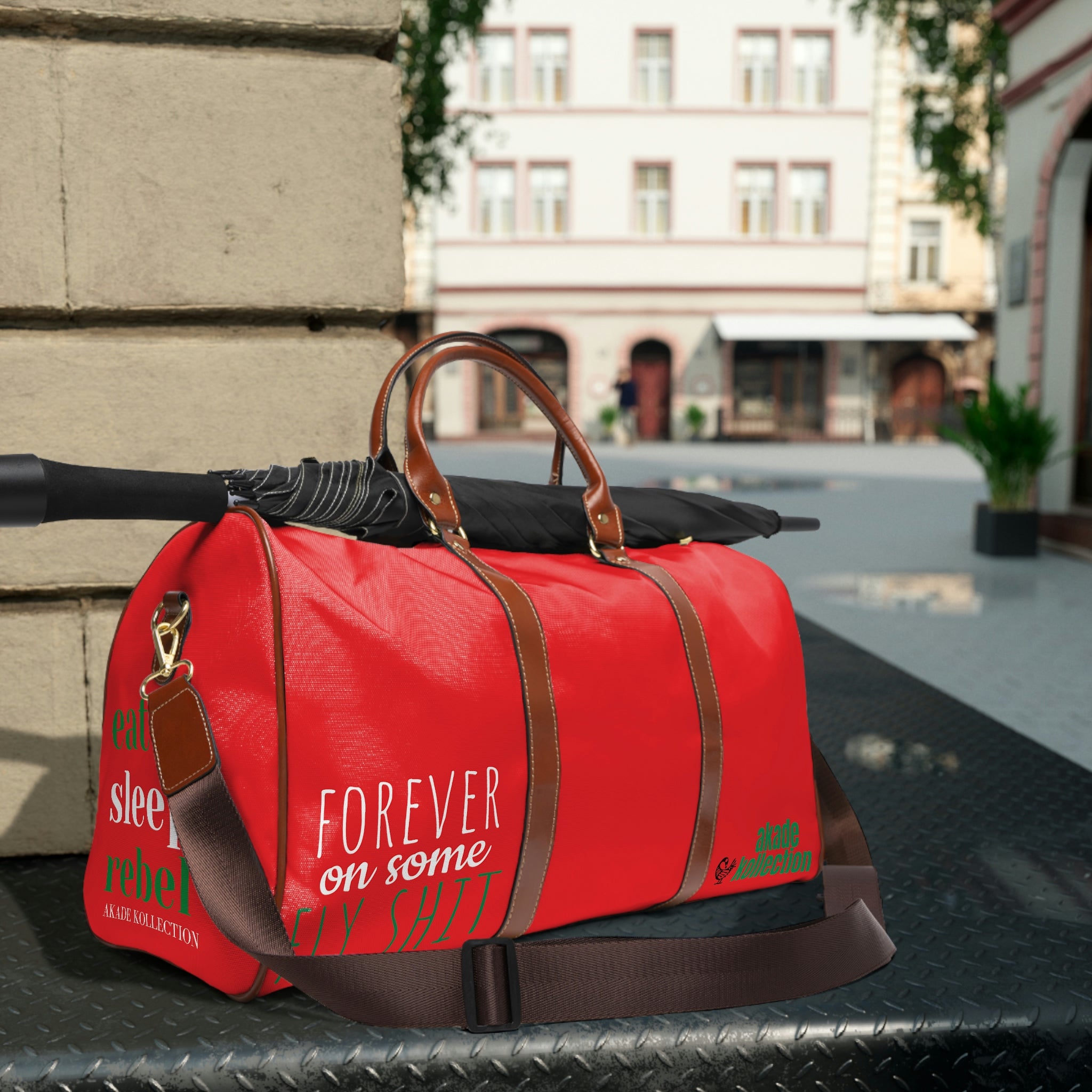 The Voyager Waterproof Tote
